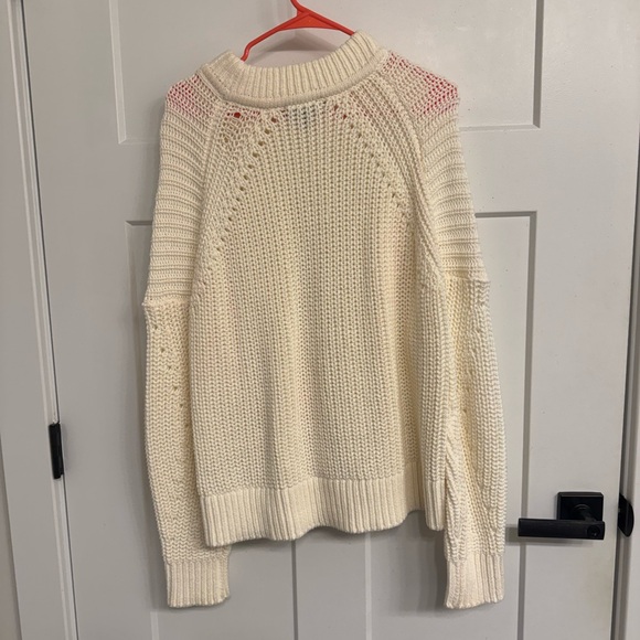 Express Sweater - Picture 4 of 4